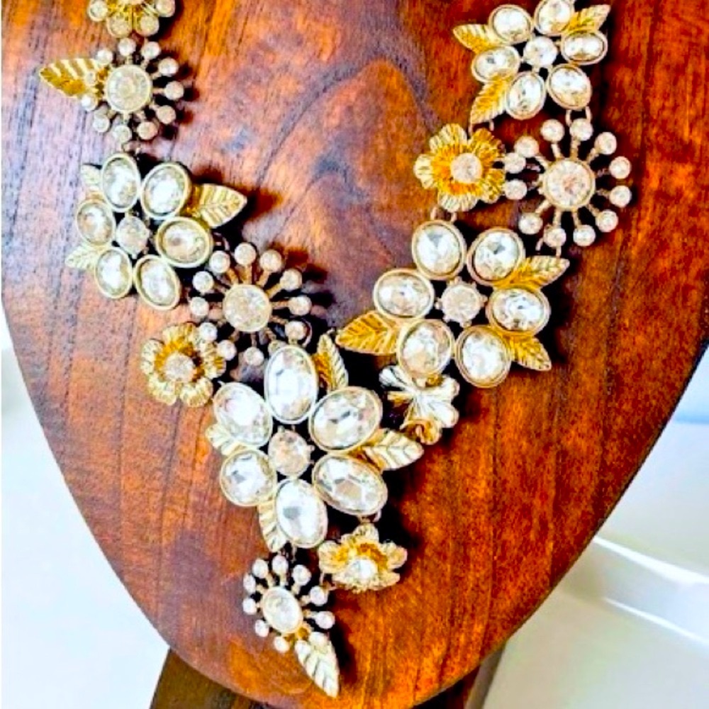 Mythology Vintage Crystal Statement Piece with Gold Tone Chain